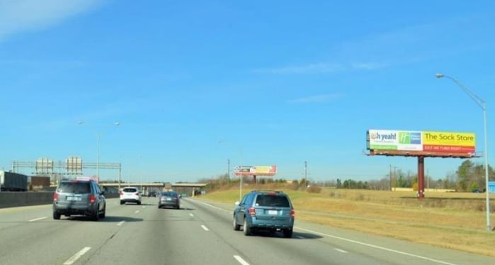 I-85/40 0.2 mi W/O MAIN ST (EX 147) NS - 3 (RIGHT) Media