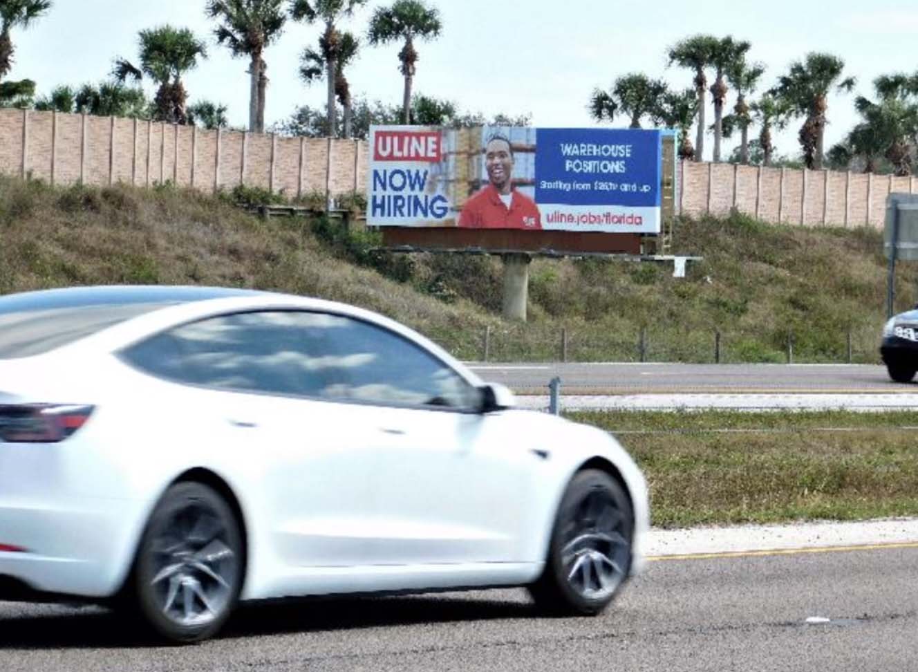 I-75, 1.4 MILE SOUTH OF EXIT 136 Media