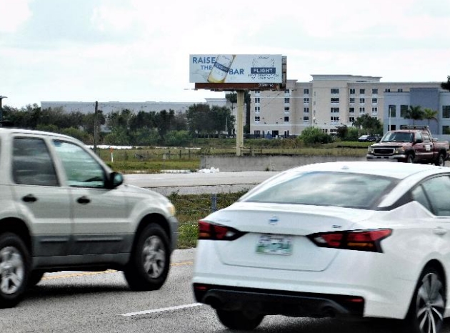 I-75, 3 MILES SOUTH OF EXIT 131 Media