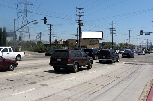 Lankershim ES 195ft S/O Hart (NO EXT) F/N - 1 Media