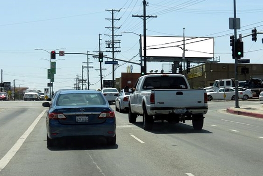 Laurel Cyn WS 120ft S/O Sherman Way (NO EXT) F/N - 1 Media