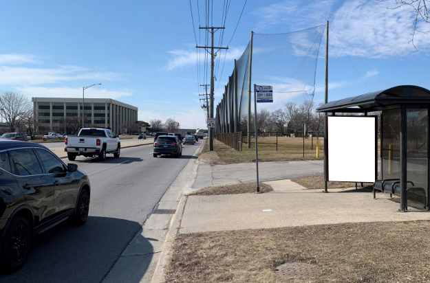 Touhy Avenue W/O Higgins Road (@ Lake Park Entrance), E/F Media