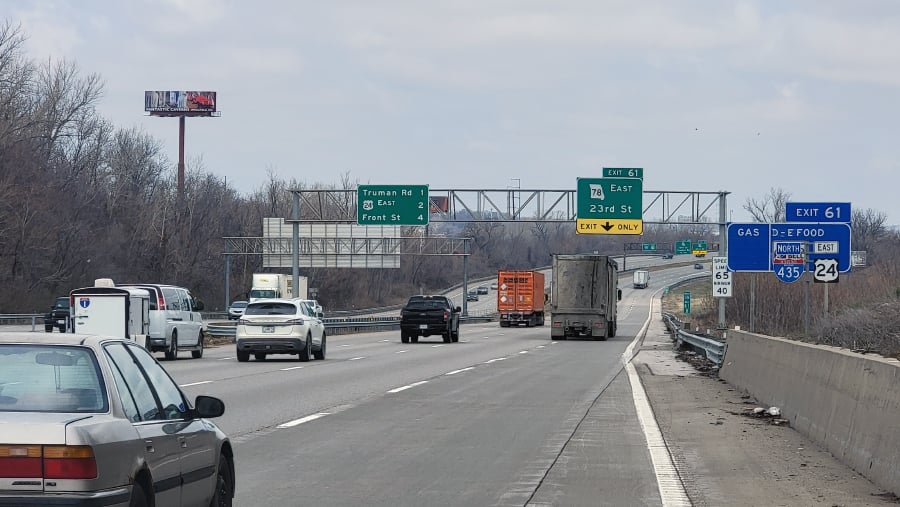 I-43 2 MI N/O OF I-70 W/S S/F Media