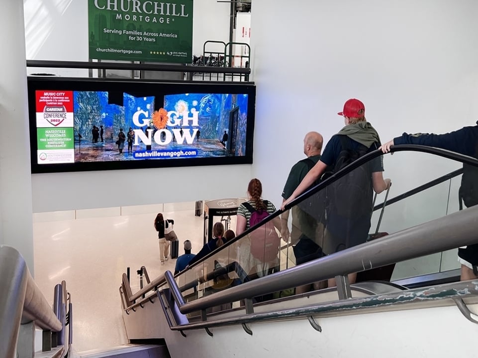 Nashville International Airport, Arrivals Media