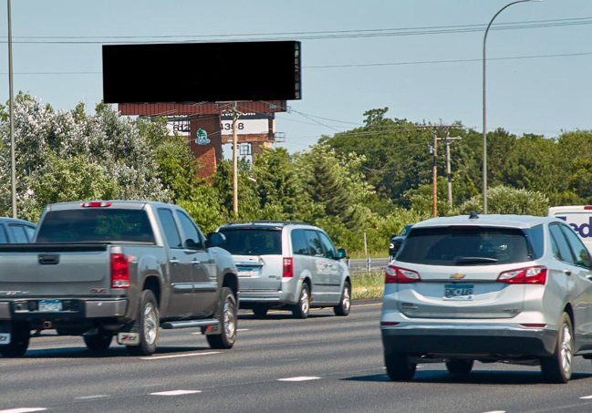 Highway 10 .5 mi E/O Highway 65 N/L F/W Media