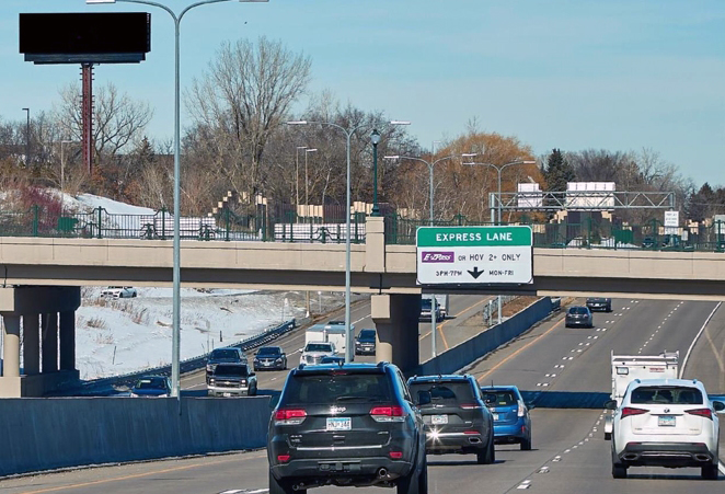 I-35E N/O HWY 96 F/S Media