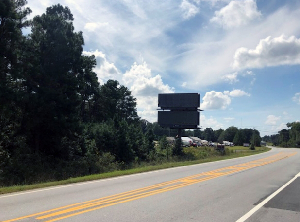 Hwy 51 at the intersection of Hwy 51 and Hwy 77 - E/F CR - Top panel Media