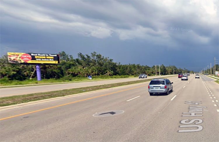 668 Tamiami Trail (US 41) 1.2 miles north of Toledo Blade Blvd. and 350 feet north of Warrington Blvd. Media