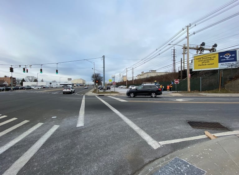 Rockville Center area: on Sunrise Hwy & Long Beach Rd, facing south Media