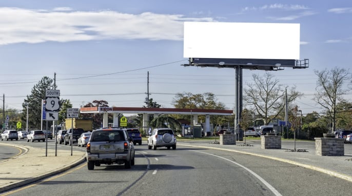 Black Horse Pike @ Route 9, E/F Media