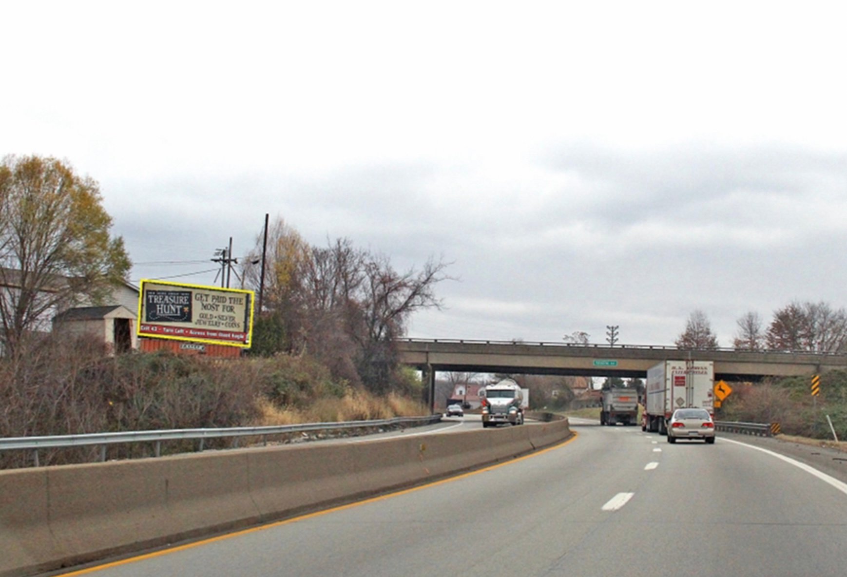 I-70 .1 MI W/O FAYETTE AVENUE (EXIT 42) Media