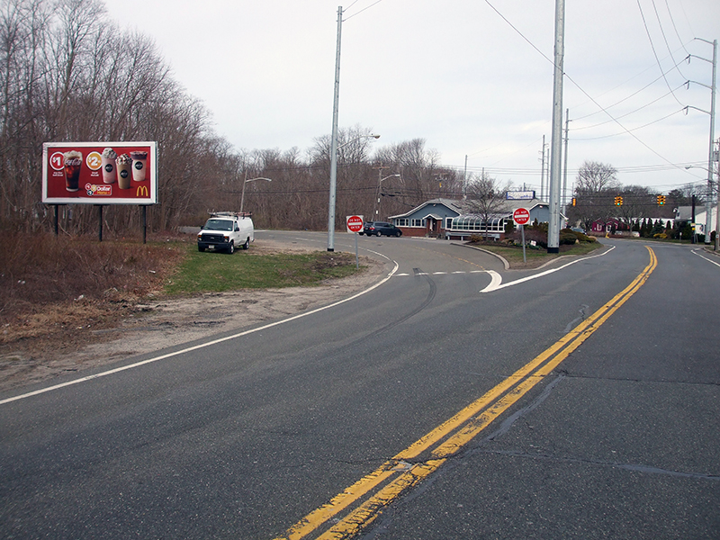 Eastport: west side Eastport Manor Rd, north of Route 27A, facing east Media