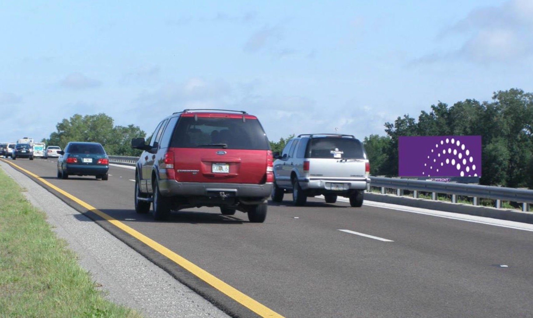 SSP (Fl Turnpike), 1.46 mi N/O SR 33; E/S F/S Media