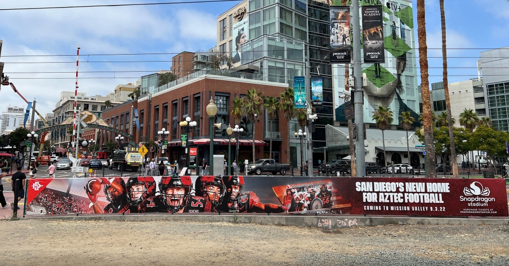 San Diego Fence Barricade - 5th St - 4 faces Media