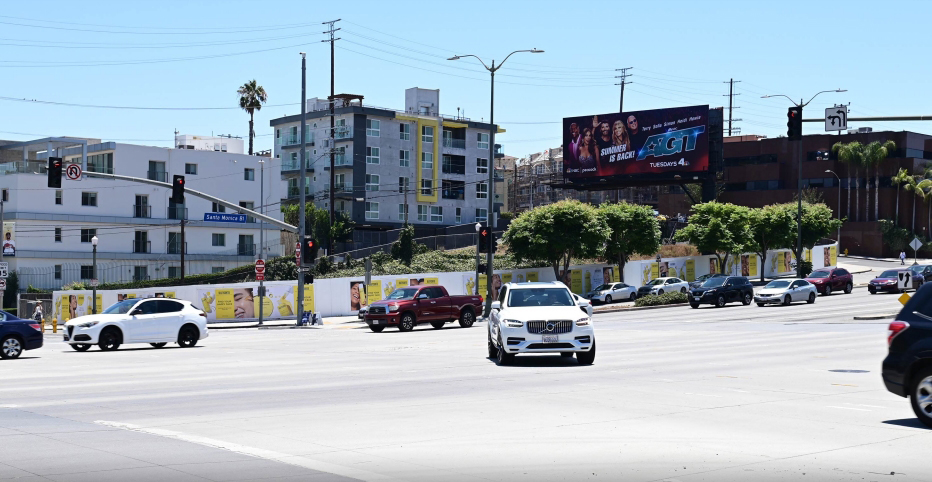 Santa Monica & Beverly Glen Barricade Media