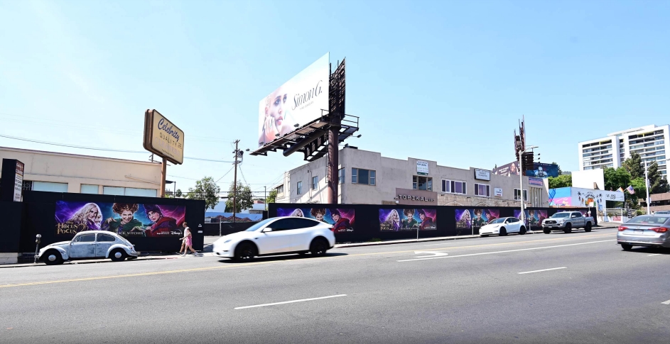 La Cienega S/O Santa Monica Barricade Media