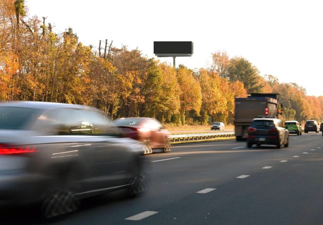 I-195 & 1 mile East of RT 130, NS FW F/W Media