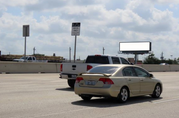 Hwy 290 Northwest Frwy ES 290ft S/O Pinemont F/N - 1 Media