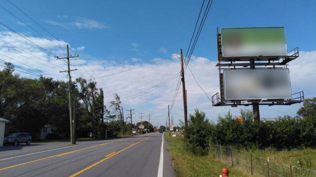 Rt 11, Martinsburg Pike, 150' from auction grounds, Lower Media