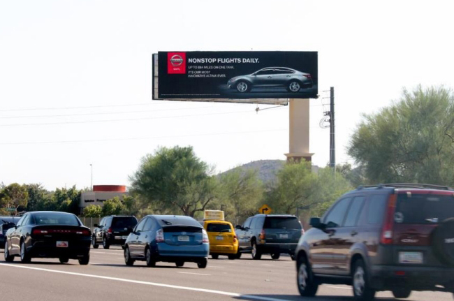 I-10 FWY 1/4 MI N/O US 60 (02-76N) Media