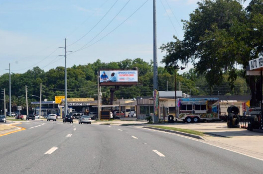 US 441 E/S .4 MI. N/O US 441.27 SPLIT Media