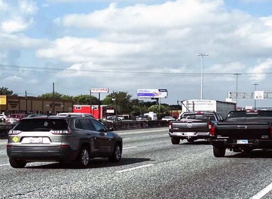 I-10 E (East Fwy) E/O E 610 Loop/ Houston Media