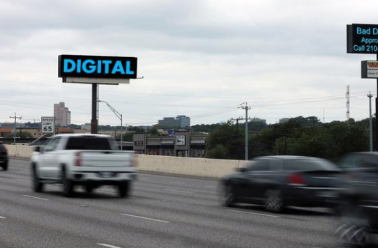 Loop 410 NS 300ft W/O West Ave F/E Media