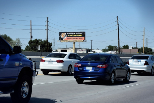 W/L I-76 .5 miles s/o Highway 85 S/F Media