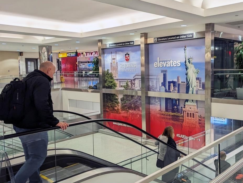 Concourse C Exit Media