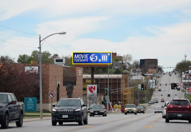 SW CORNER of 44TH & DODGE - FE Media