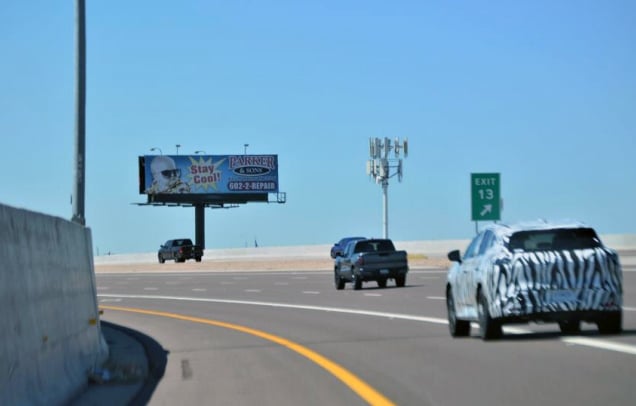 Loop 202 Freeway & Country Club Dr. Media