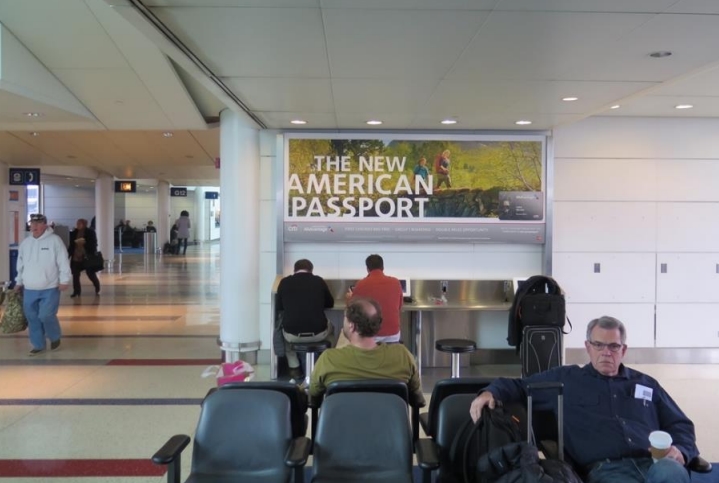 Terminal 3/Concourse G/American Airlines hub Media