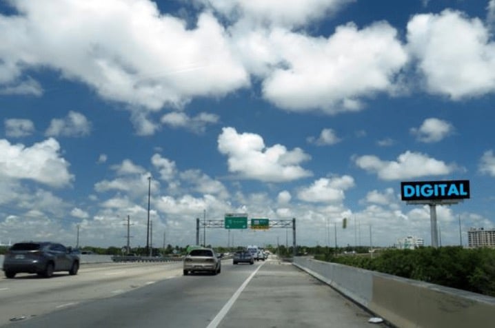 I-95 Ext ES 600ft S/O Palmetto Expwy F/S - 2 Media