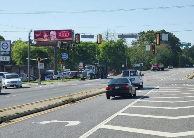 E/S HWY 41 1.1 MILES N/O MAIN ST LHR Media