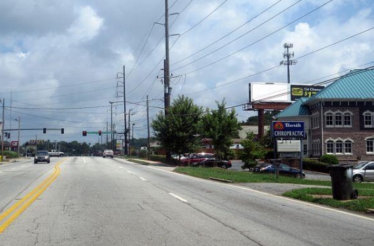 Chamblee Tucker Rd ES 228ft N/O Tuckersham F/S - 2 Media