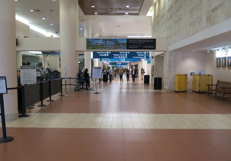 Soffit Tension Fabric Display prominently located at the exit of Concourse C reaching 100% of C arrivals Media