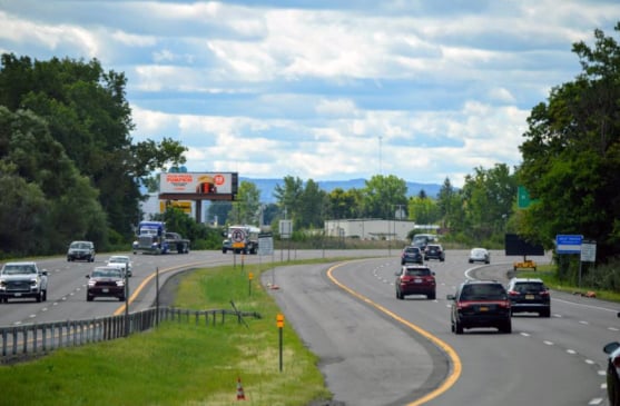 I-81, E/L .4 MI, N/O TAFT RD - NF Media