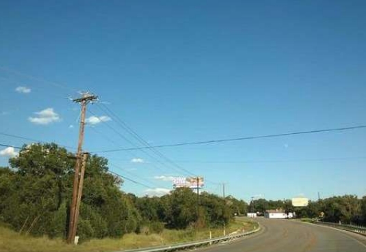 FM 306/ 1 mi E/O FM 484/ Canyon Lake Media