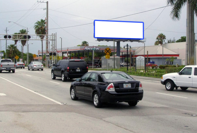 NS Hallandale & 200'W I95 F/E Media