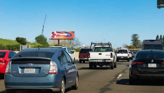 Business 80 WL 500' w/o RR Tracks @ Sutter's Landing FSW Media