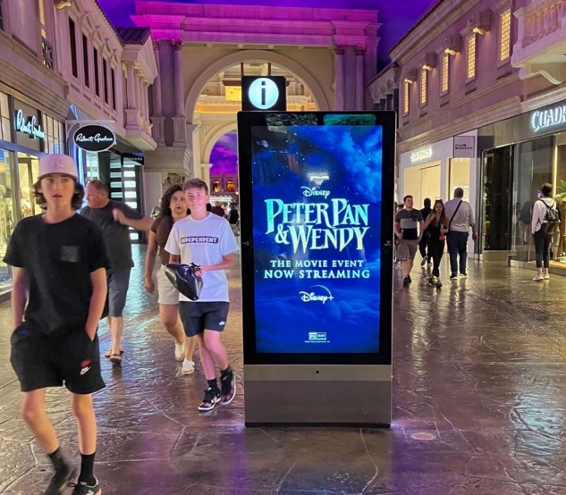 Dolphin Mall Media