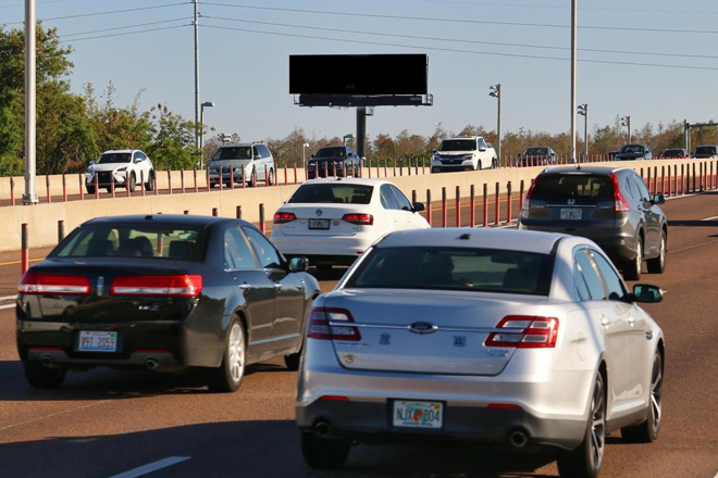 Veterans Expressway 50 ft S/O Waters Avenue E/S F/N Media