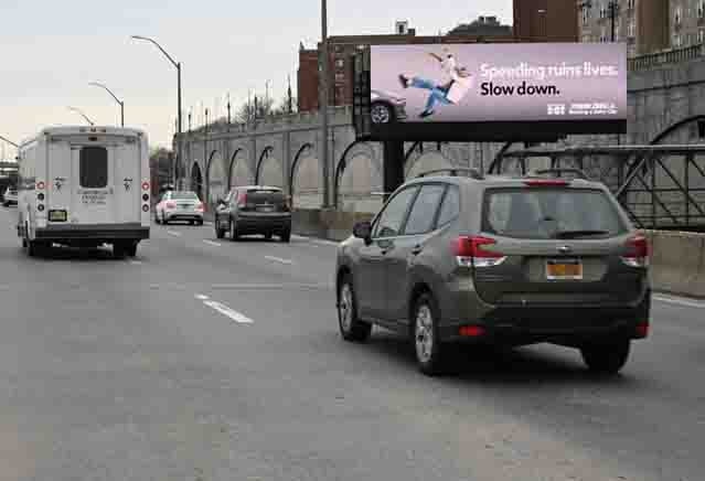 West Side Highway @ West 155th St - Outbound F/S Media