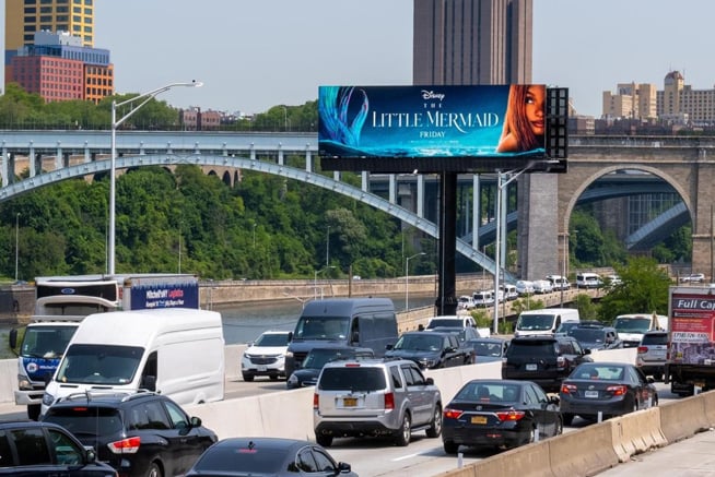 Major Deegan Expy & 167th Street - Outbound F/S Media