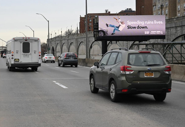 West Side Highway @ West 155th St - Outbound F/S Media