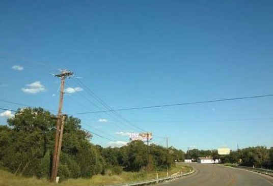 FM 306/ 1 mi E/O FM 484/ Canyon Lake Media