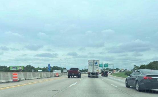 I-465 S 0.5 mi W/O US 31 NS Media