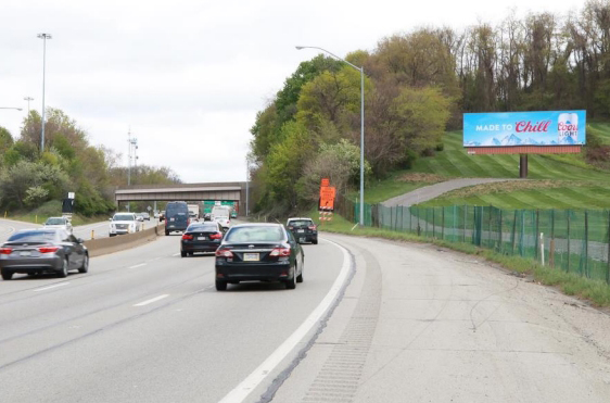 I-376 S/L 900' W/O Exit #78 WF (Forest Hills/Wilkinsburg) Media