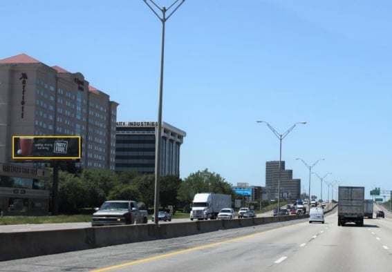 S/L N. STEMMONS FWY .2MI N/O MARKET CENTER BLVD Media