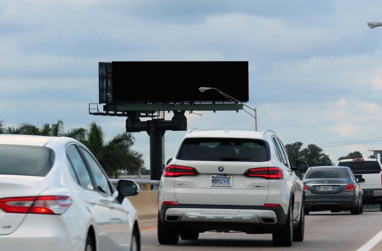 Turnpike At US-1 F/N Media